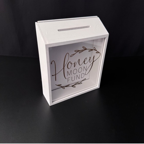 Accessories - White Honeymoon Fund Box